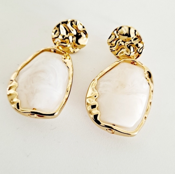 Gold earrings Boho white stone dangle cocktail party formal statement 💖2/$30 - Picture 6 of 7